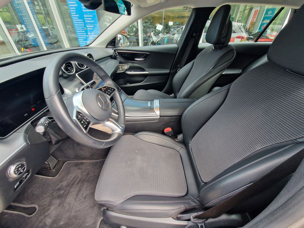 Mercedes-Benz C 220 2024