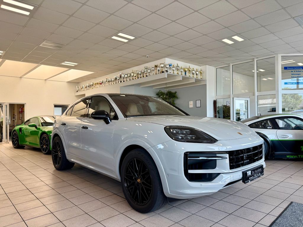 Porsche Cayenne 2023