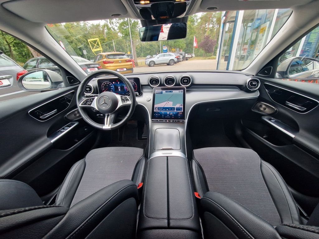 Mercedes-Benz C 220 2024