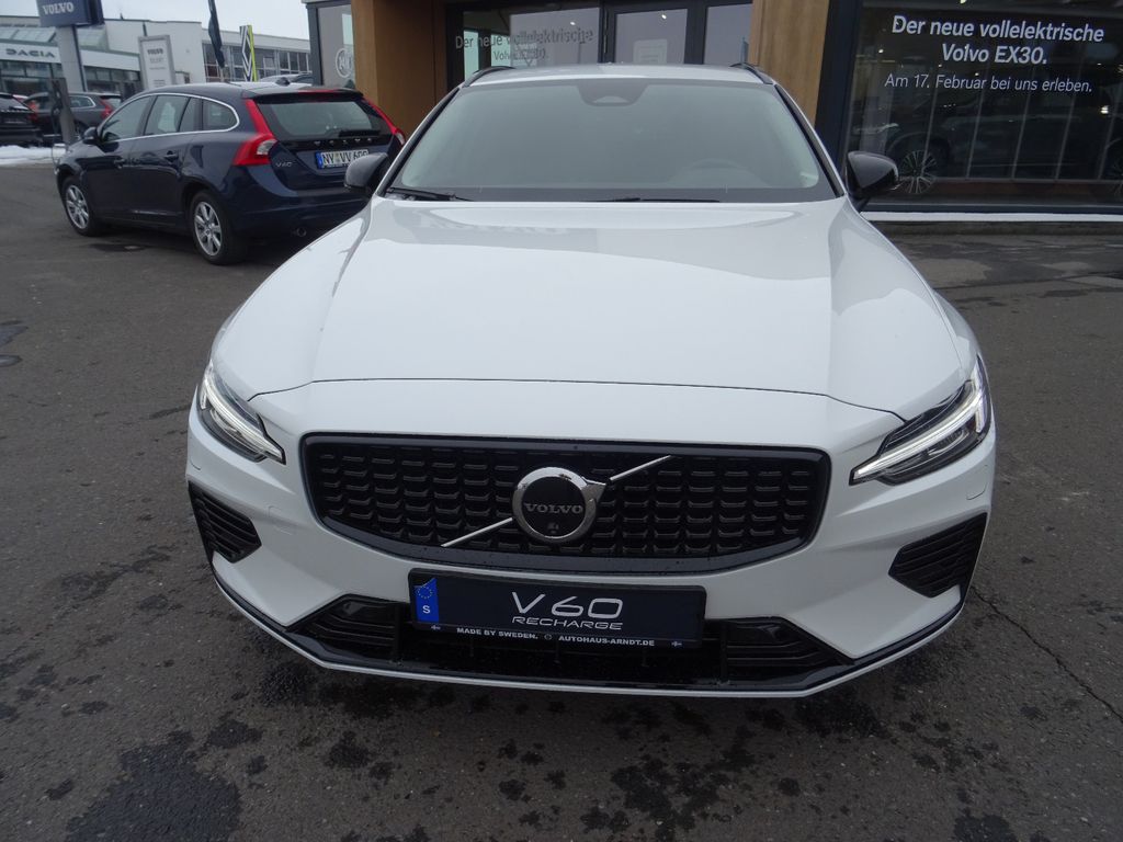 Volvo V60 2024