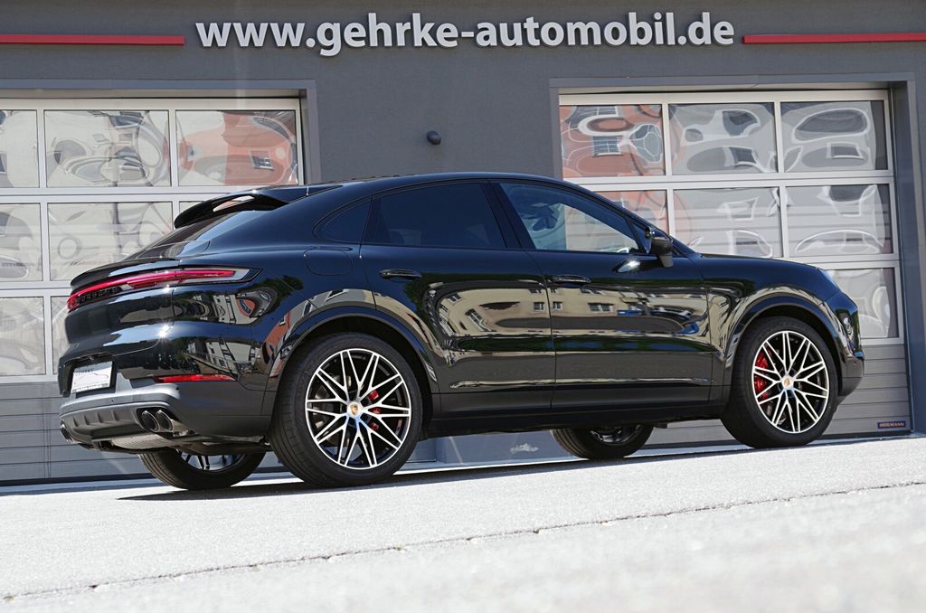 Porsche Cayenne 2025