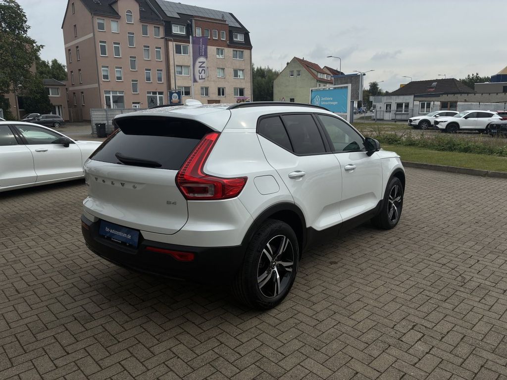 Volvo XC40 2024