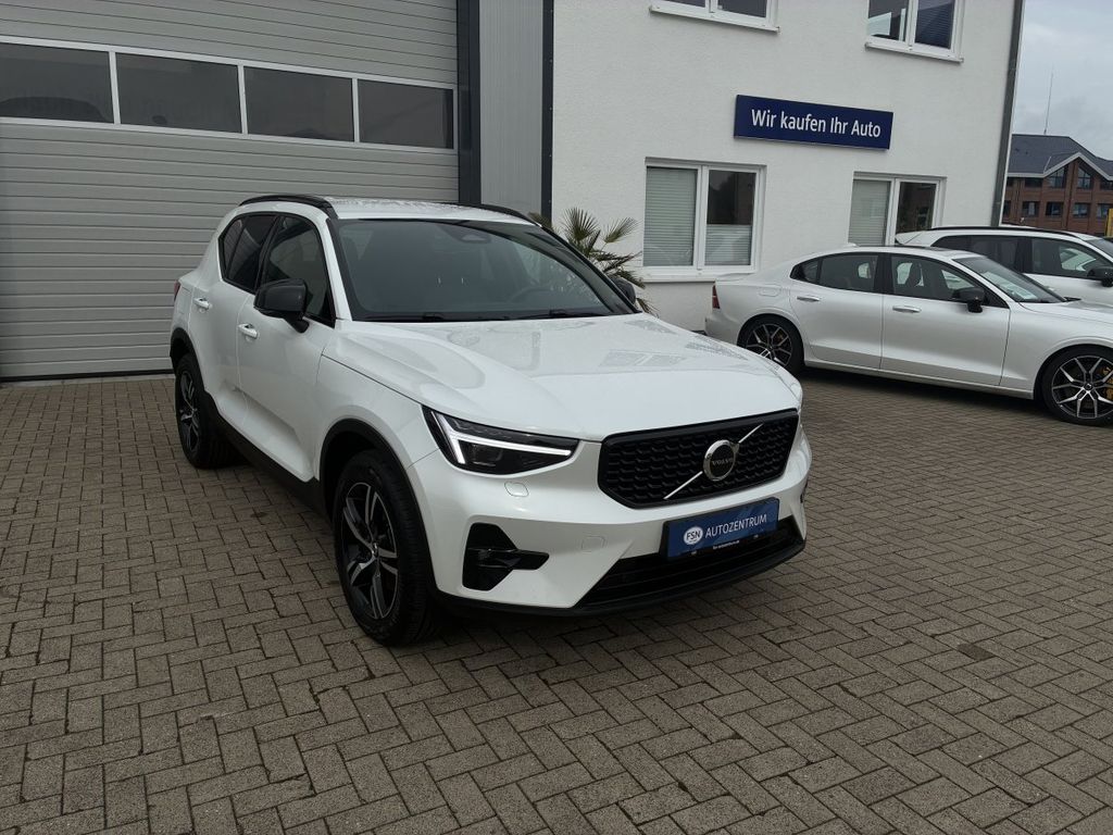 Volvo XC40 2024