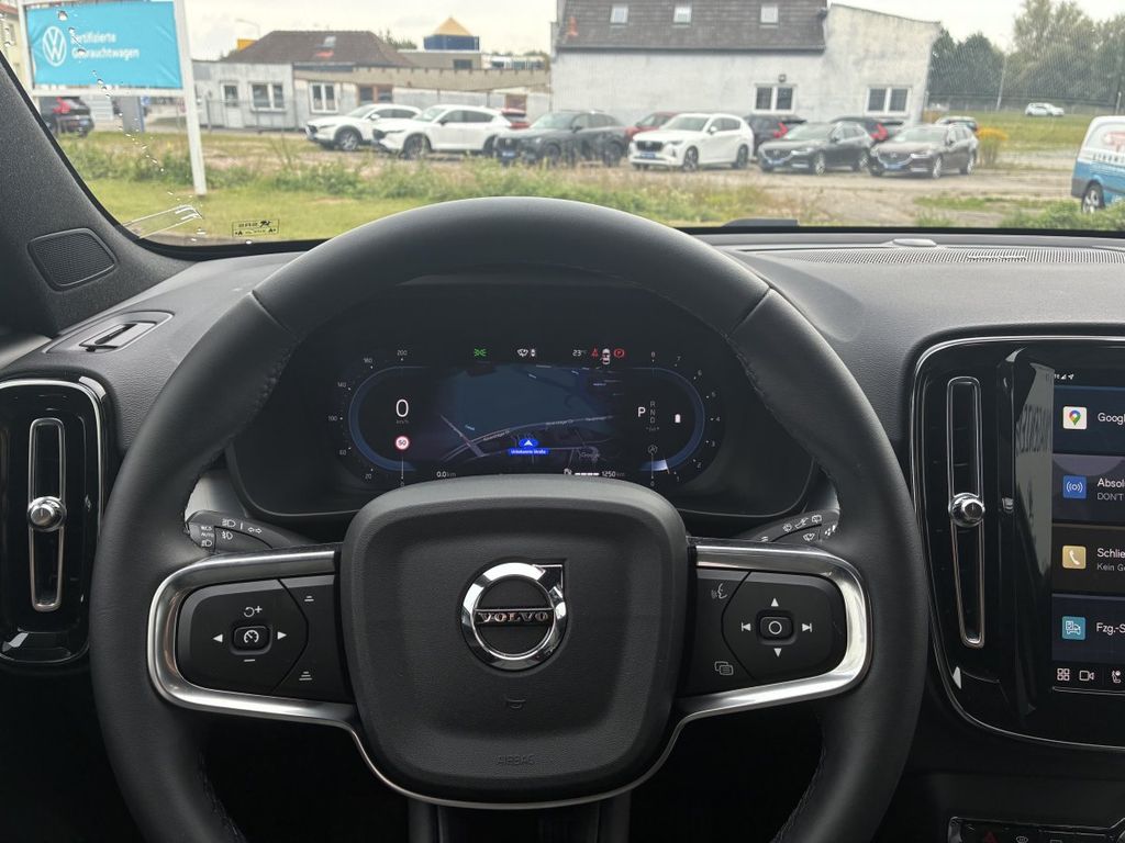 Volvo XC40 2024