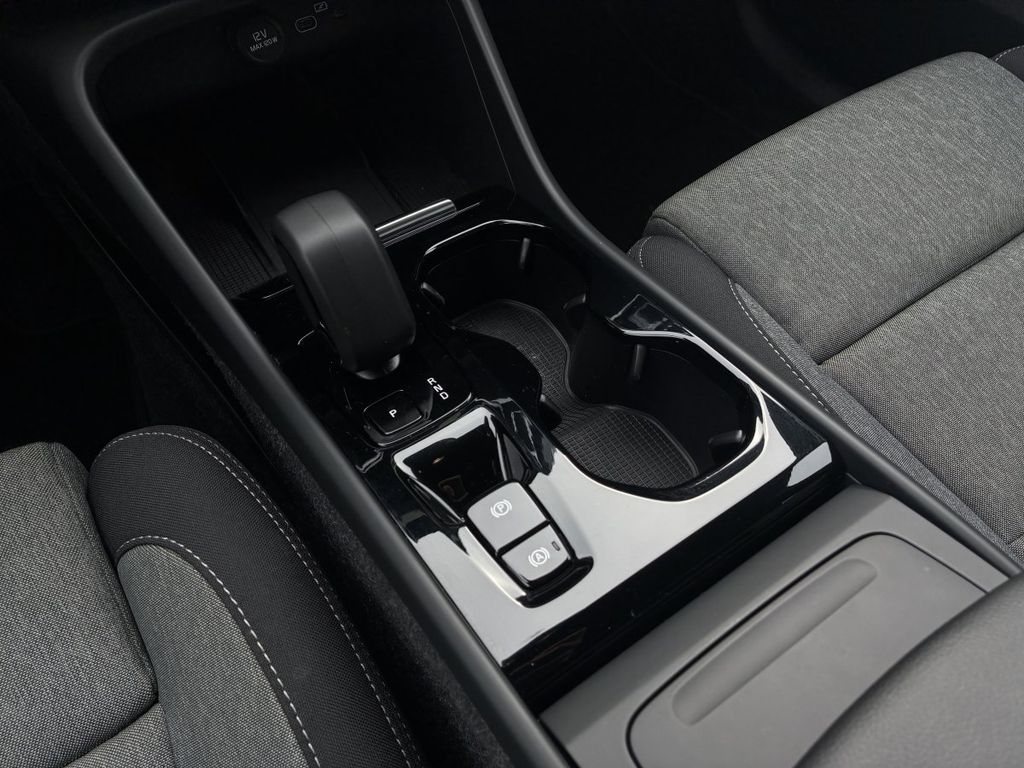 Volvo XC40 2024