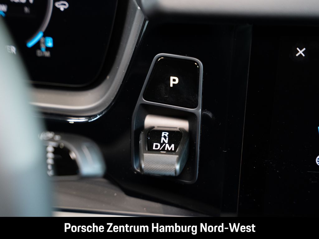 Porsche Cayenne 2025