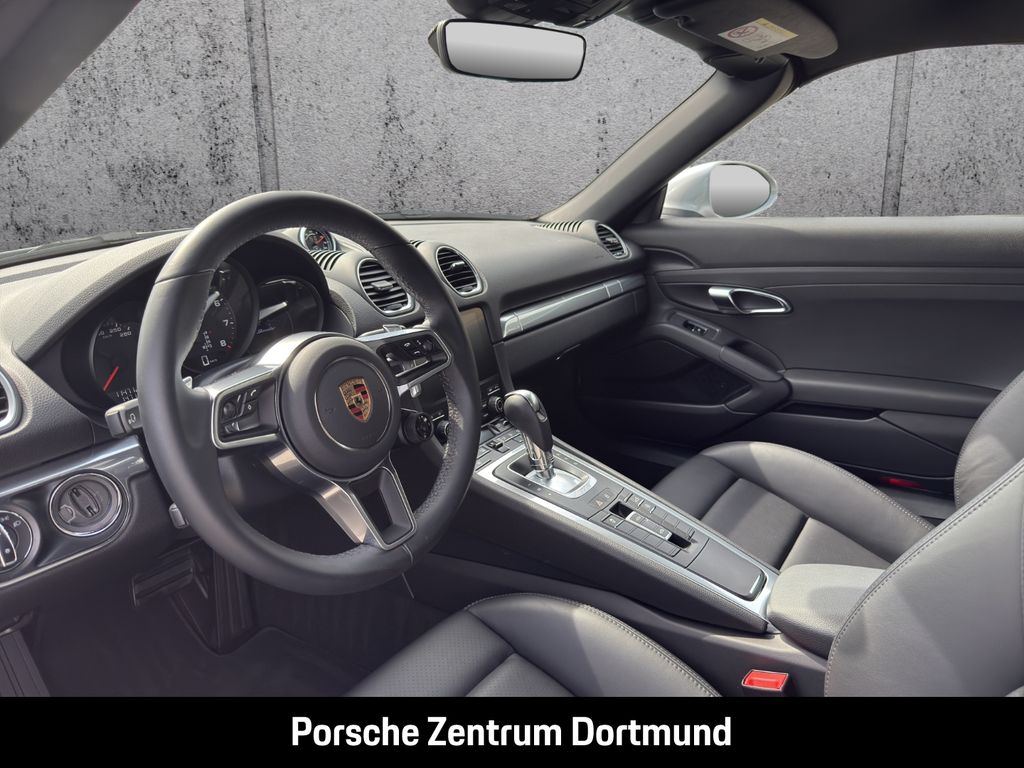 Porsche Boxster 2024