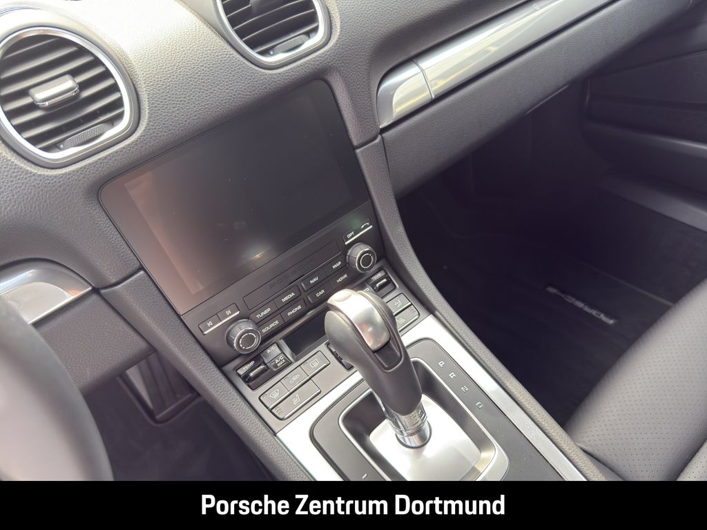 Porsche Boxster 2024