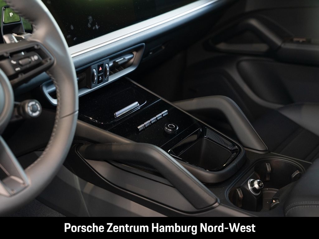 Porsche Cayenne 2025