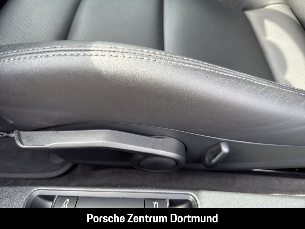 Porsche Boxster 2024