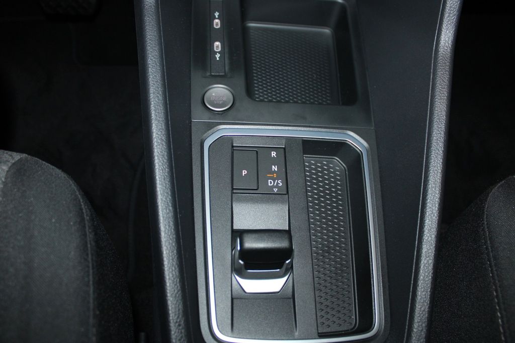 Ford Tourneo Connect 2025