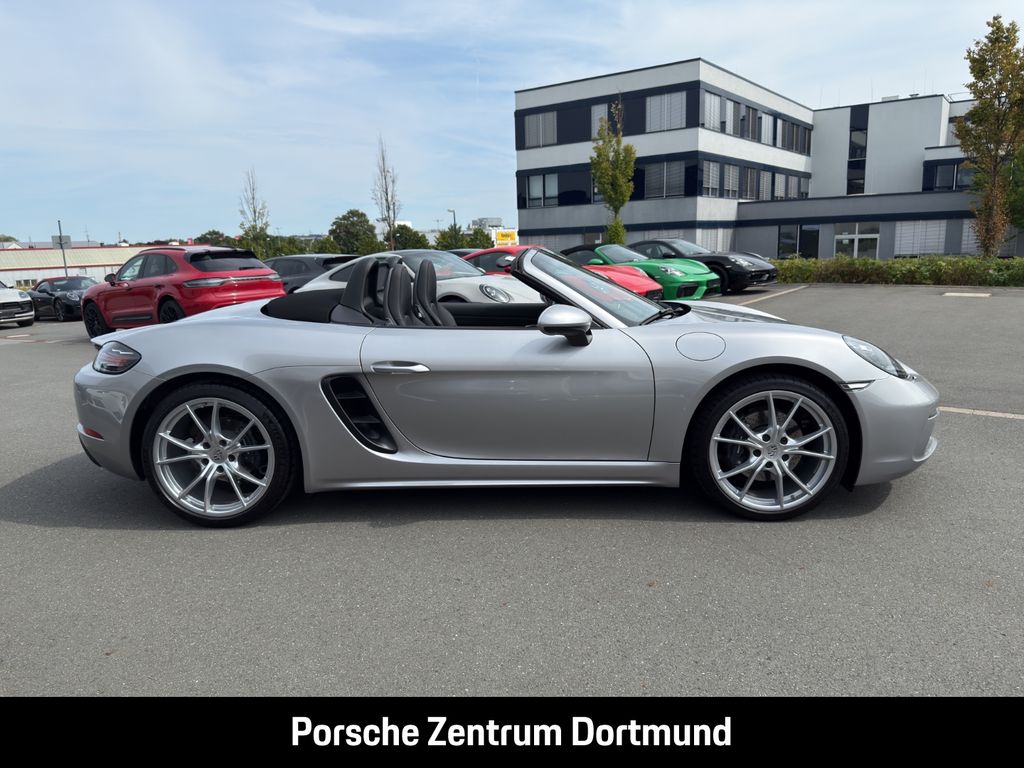 Porsche Boxster 2024