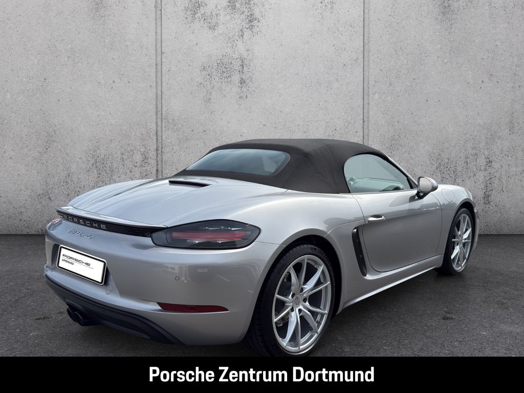 Porsche Boxster 2024