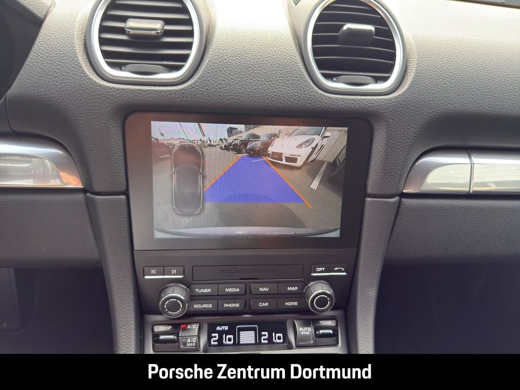 Porsche Boxster 2024