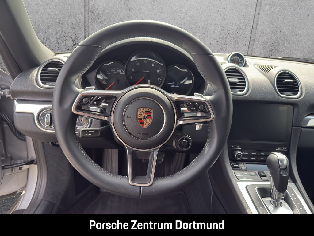 Porsche Boxster 2024