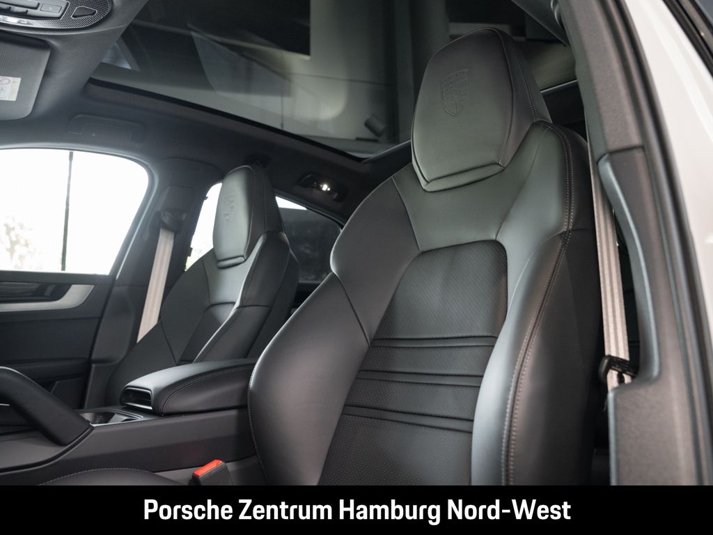 Porsche Cayenne 2025