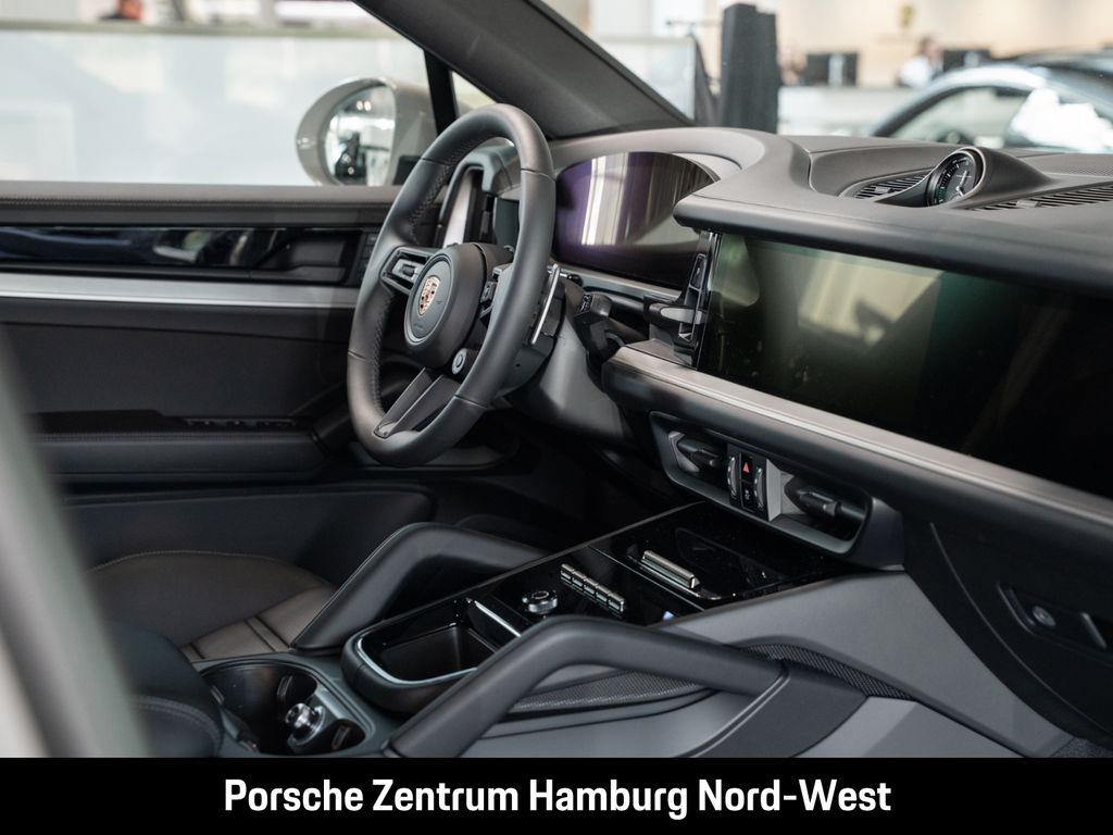 Porsche Cayenne 2025