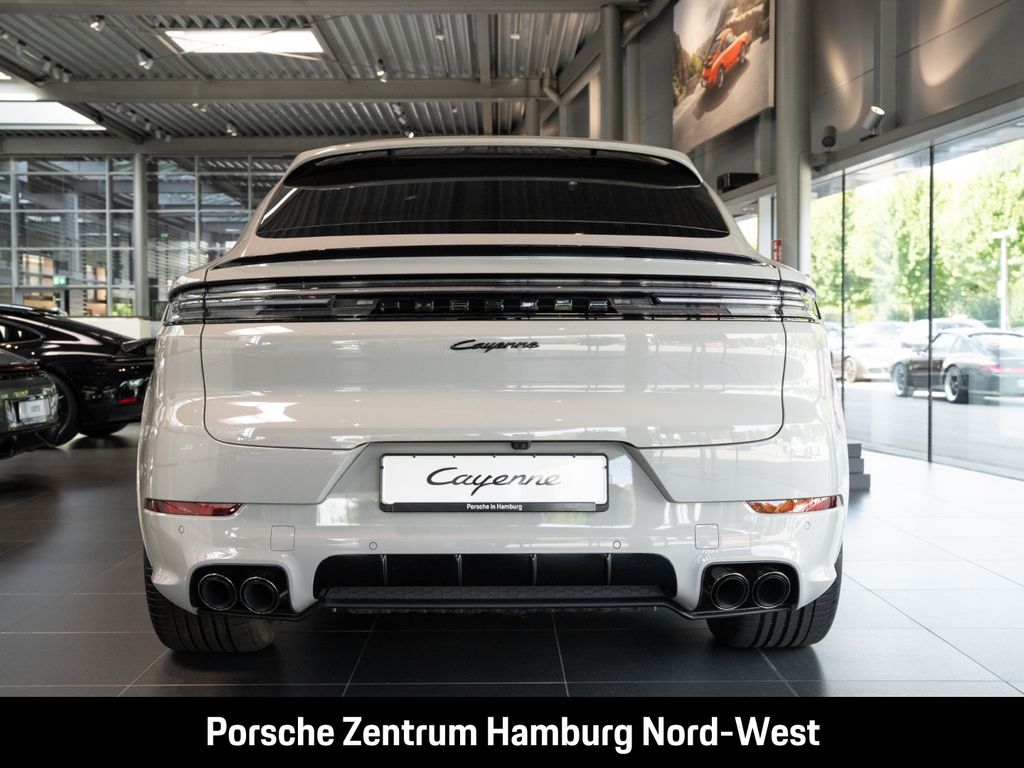 Porsche Cayenne 2025