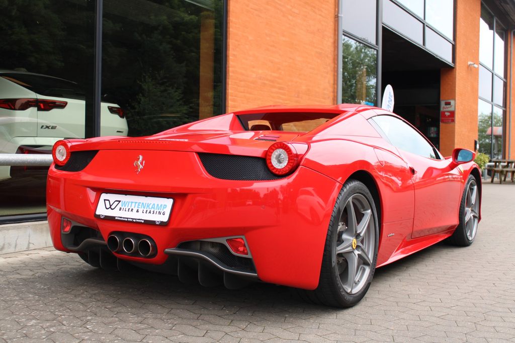 Ferrari 458 2012