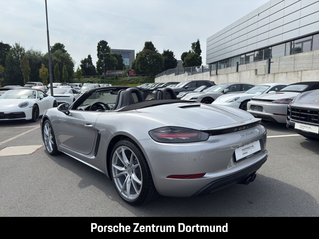 Porsche Boxster 2024
