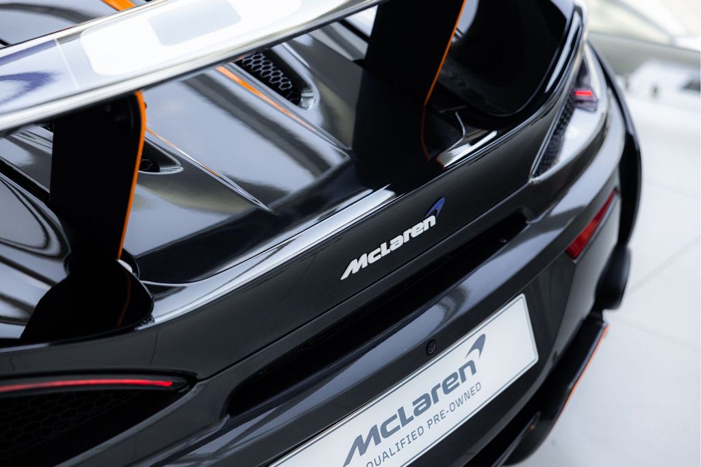 McLaren 620R 2020