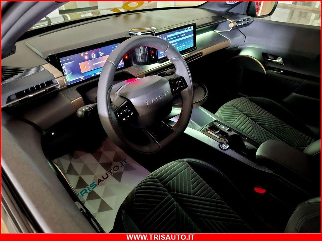 Lancia Ypsilon 2024