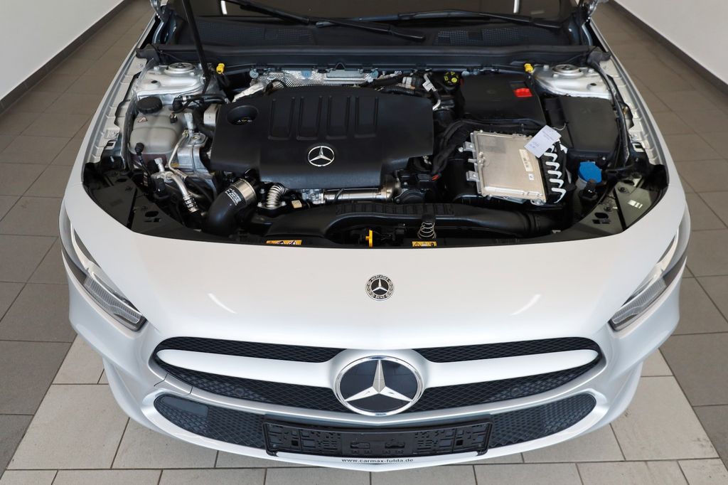 Mercedes-Benz A 200 2021