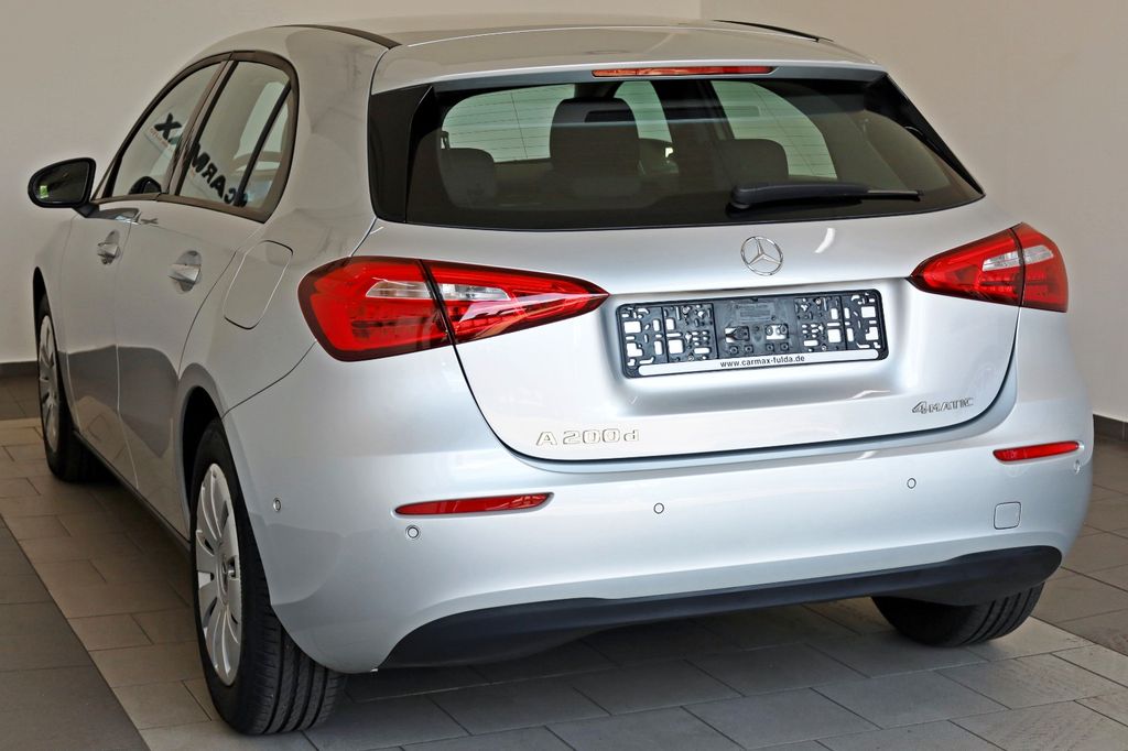 Mercedes-Benz A 200 2021