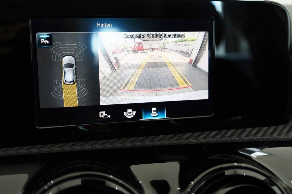 Mercedes-Benz A 200 2021