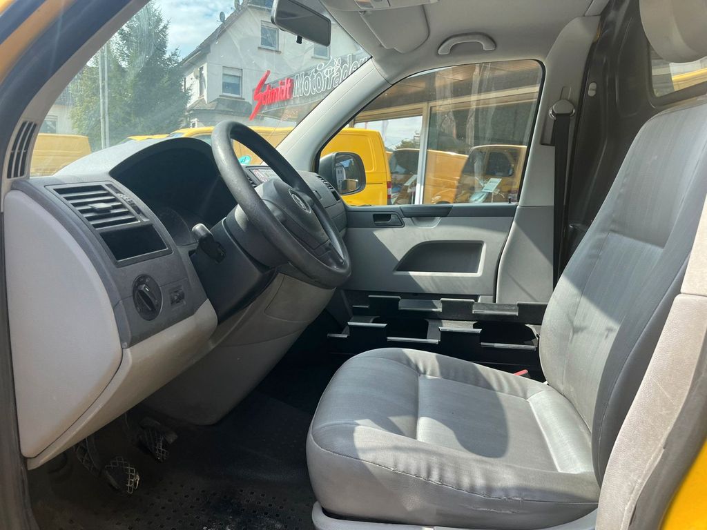 Volkswagen T5 Transporter 2012