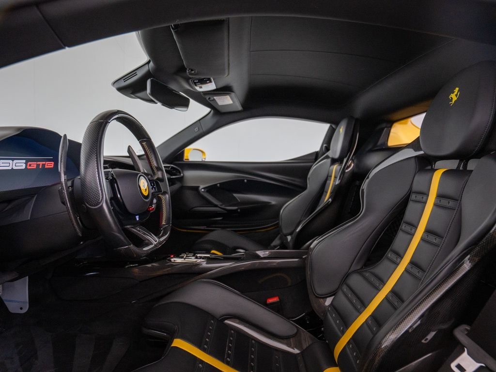 Ferrari 296 GTB 2023