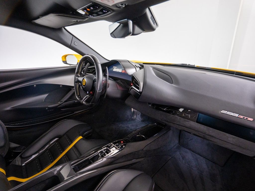 Ferrari 296 GTB 2023