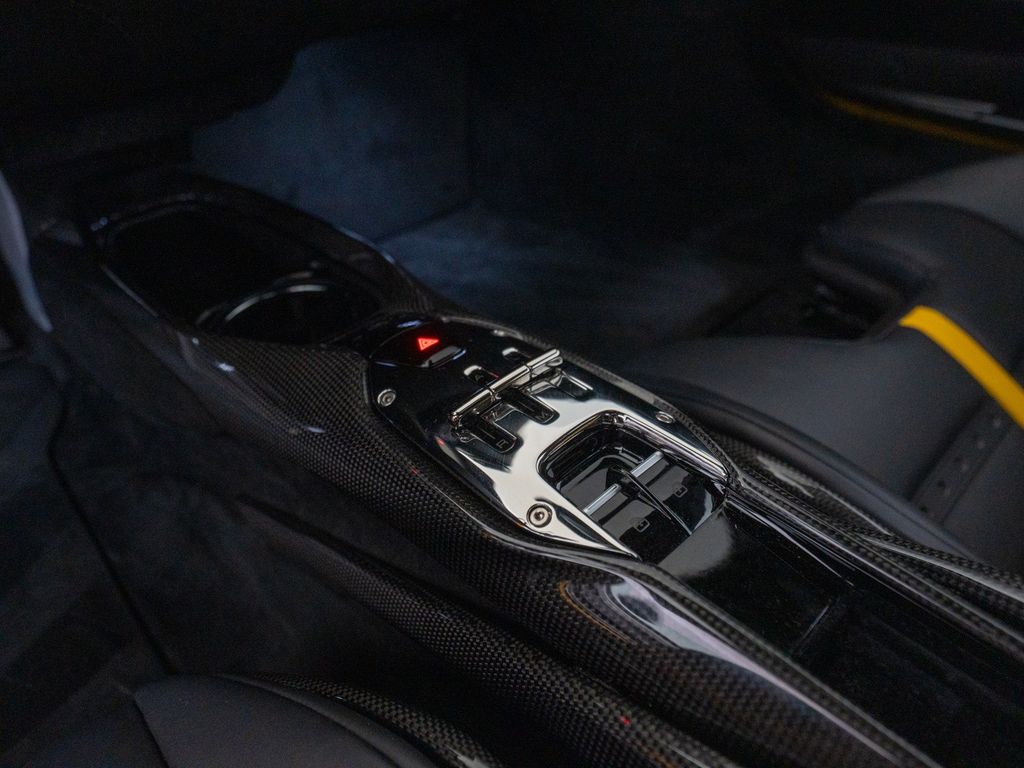 Ferrari 296 GTB 2023