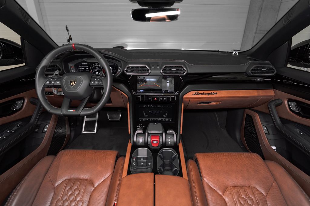 Lamborghini Urus 2023