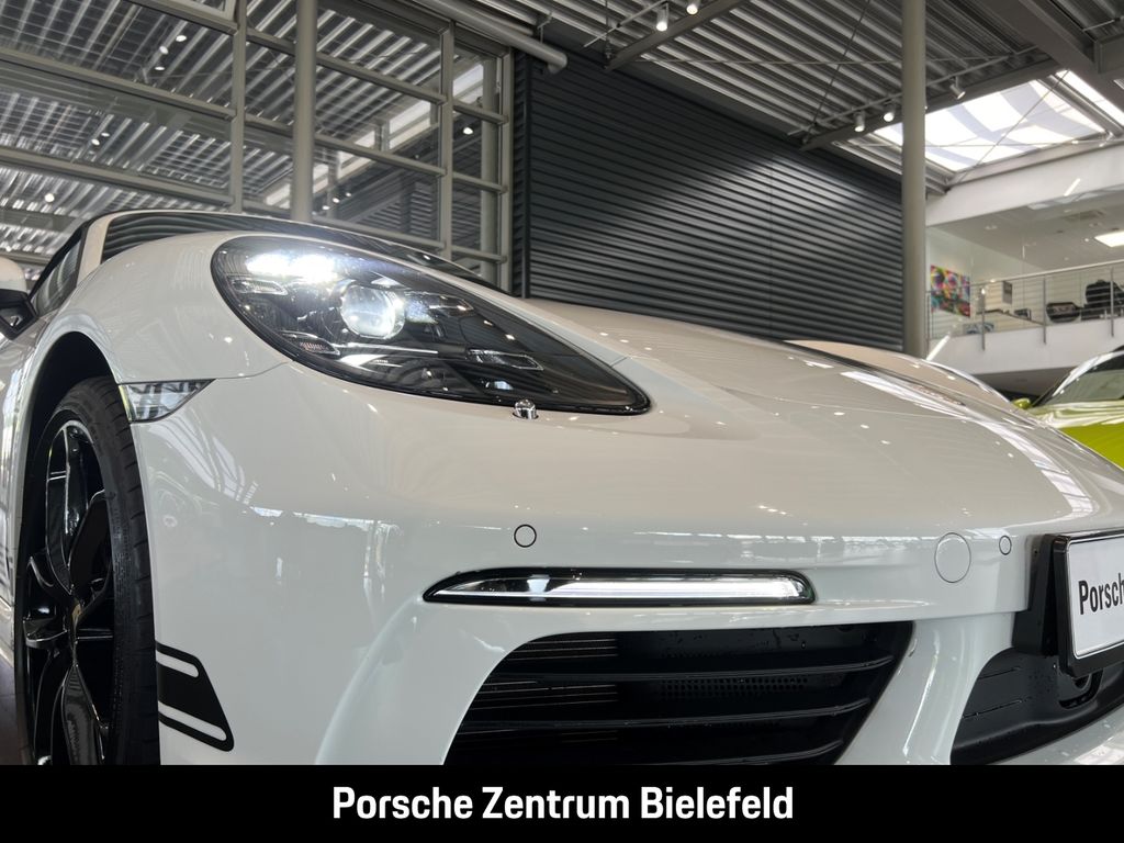 Porsche Boxster 2024