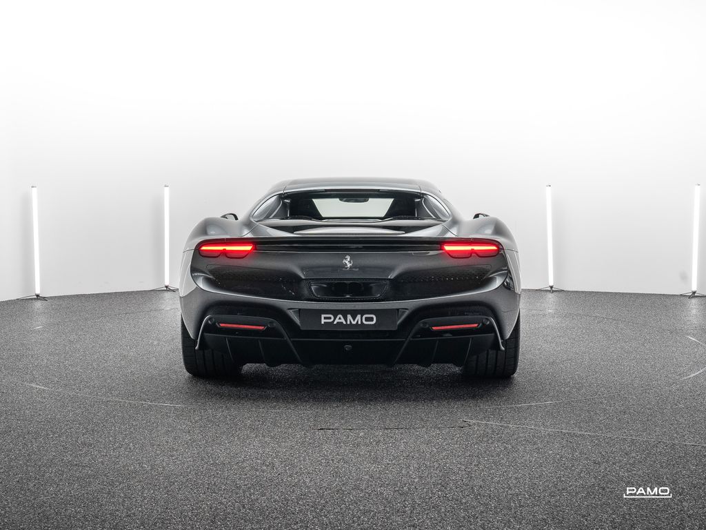 Ferrari 296 GTB 2025