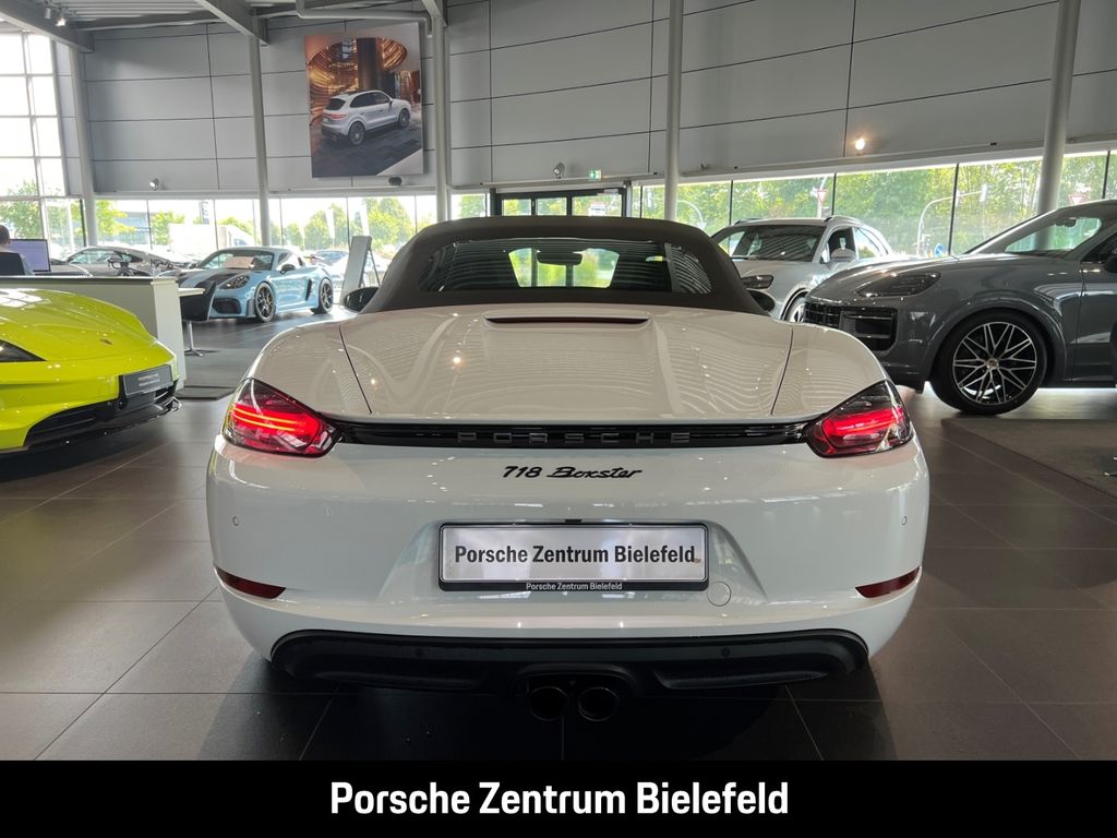 Porsche Boxster 2024