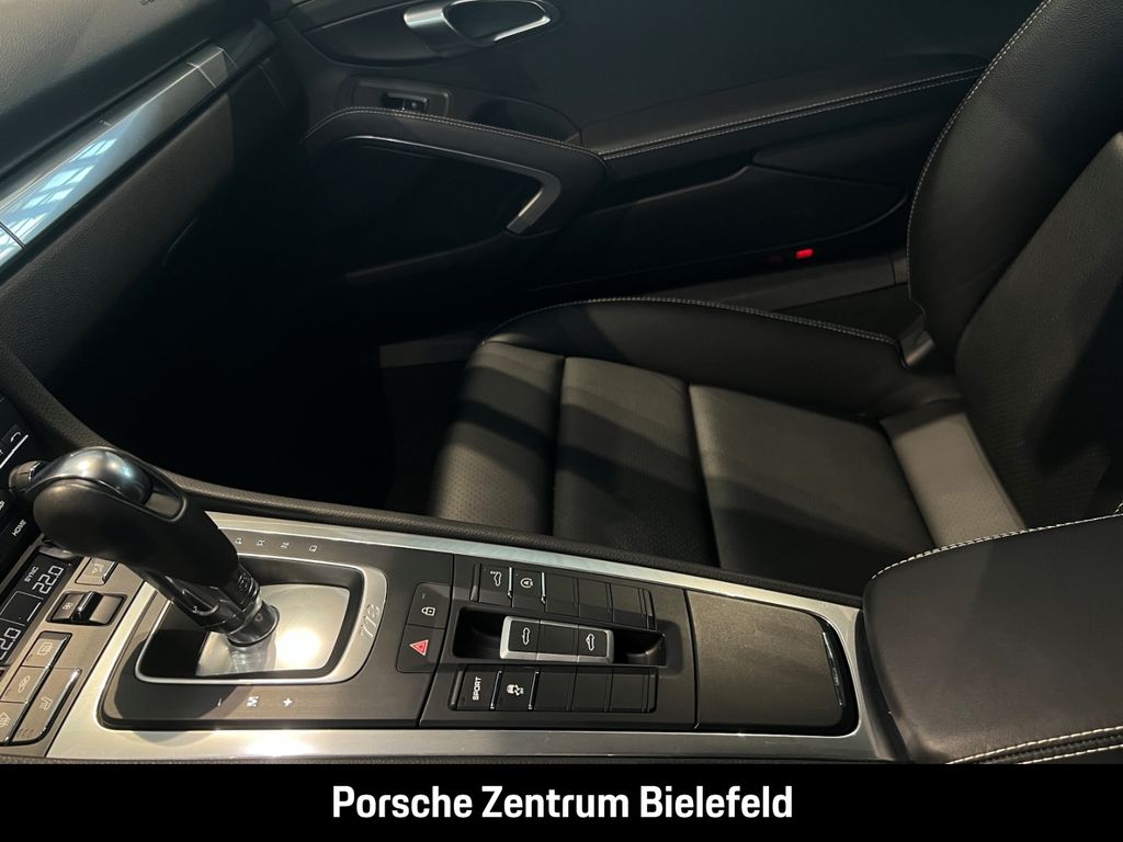 Porsche Boxster 2024
