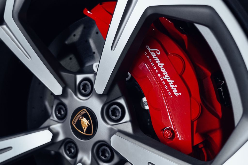 Lamborghini Urus 2023