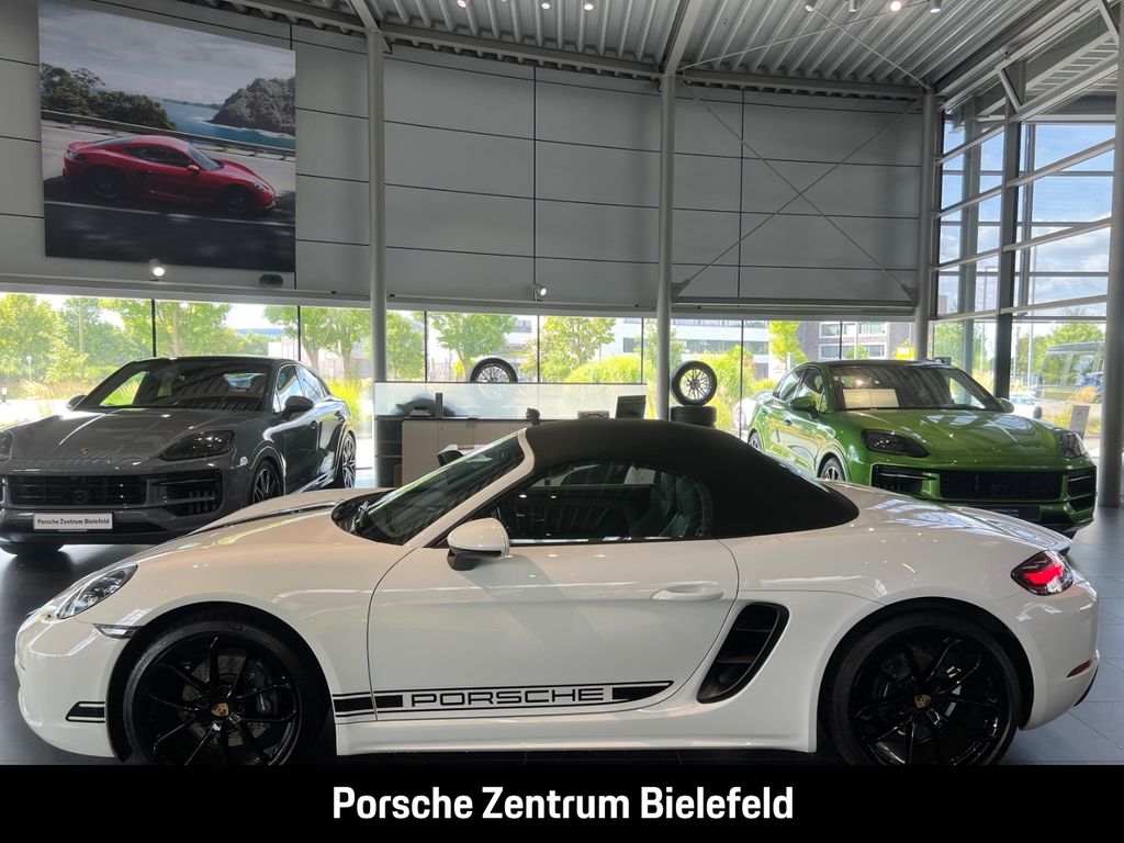 Porsche Boxster 2024
