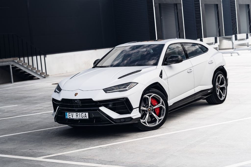 Lamborghini Urus 2023