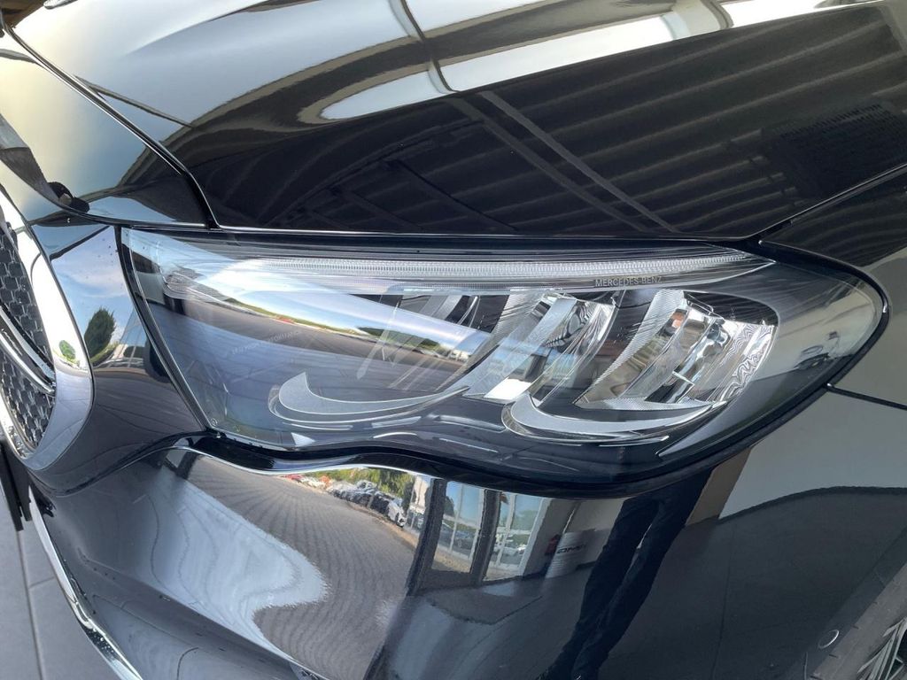 Mercedes-Benz E 220 2024