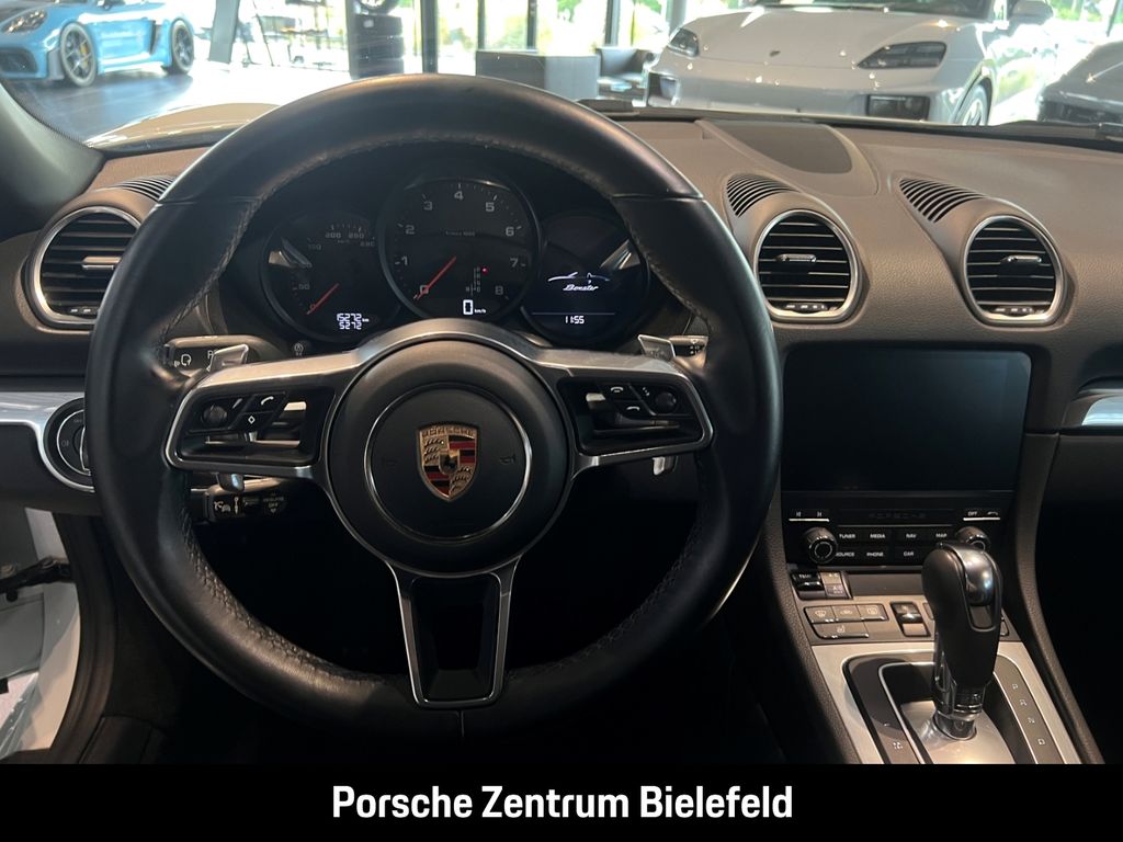 Porsche Boxster 2024