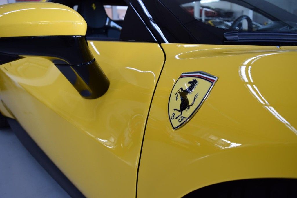 Ferrari 296 GTB 2023