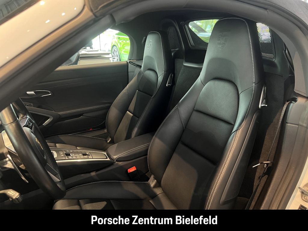 Porsche Boxster 2024