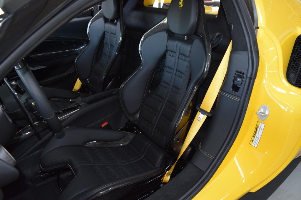 Ferrari 296 GTB 2023