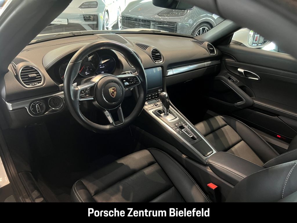 Porsche Boxster 2024