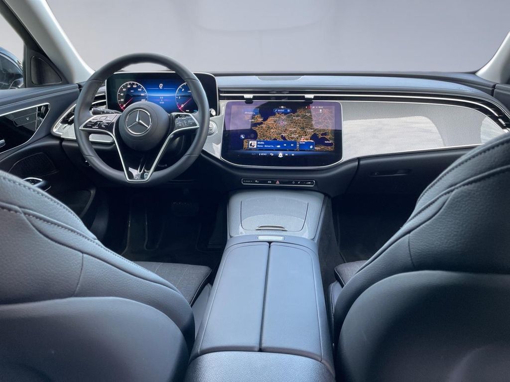 Mercedes-Benz E 220 2024