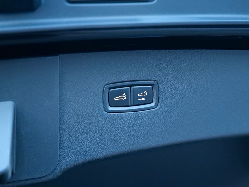 Porsche Cayenne 2022