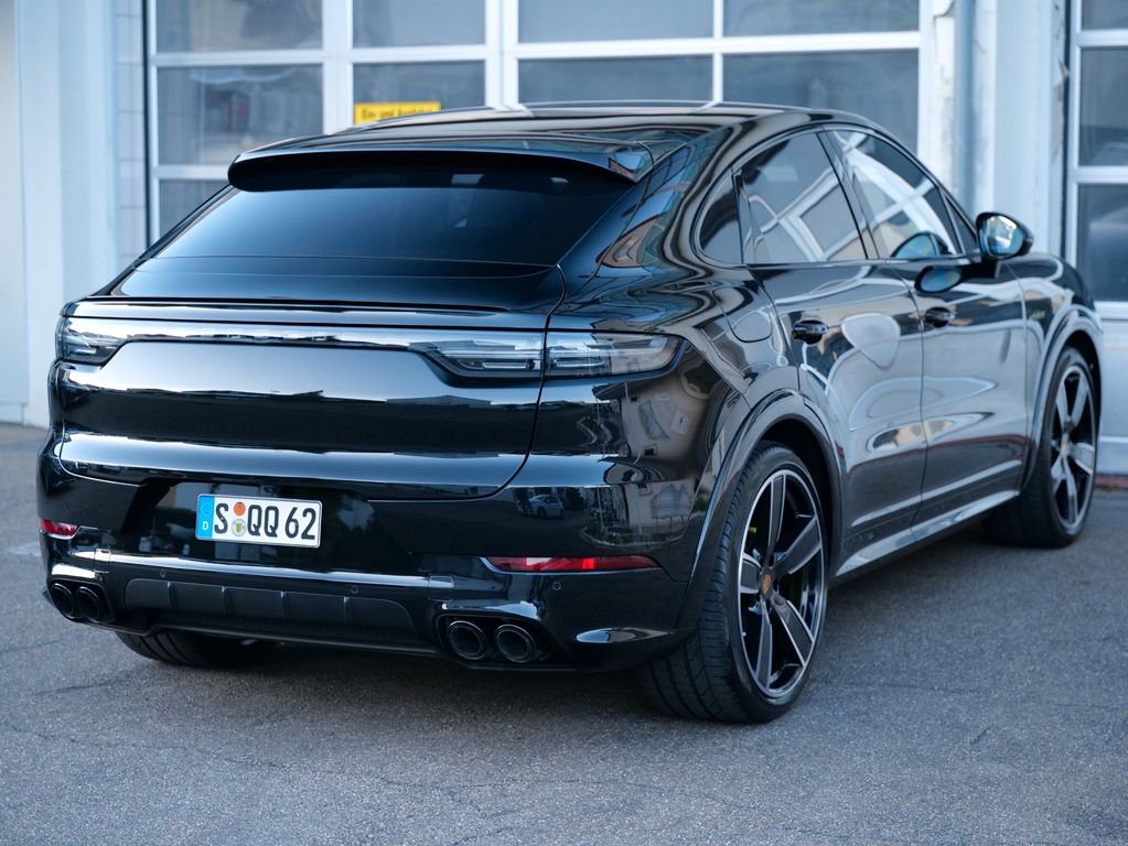 Porsche Cayenne 2022